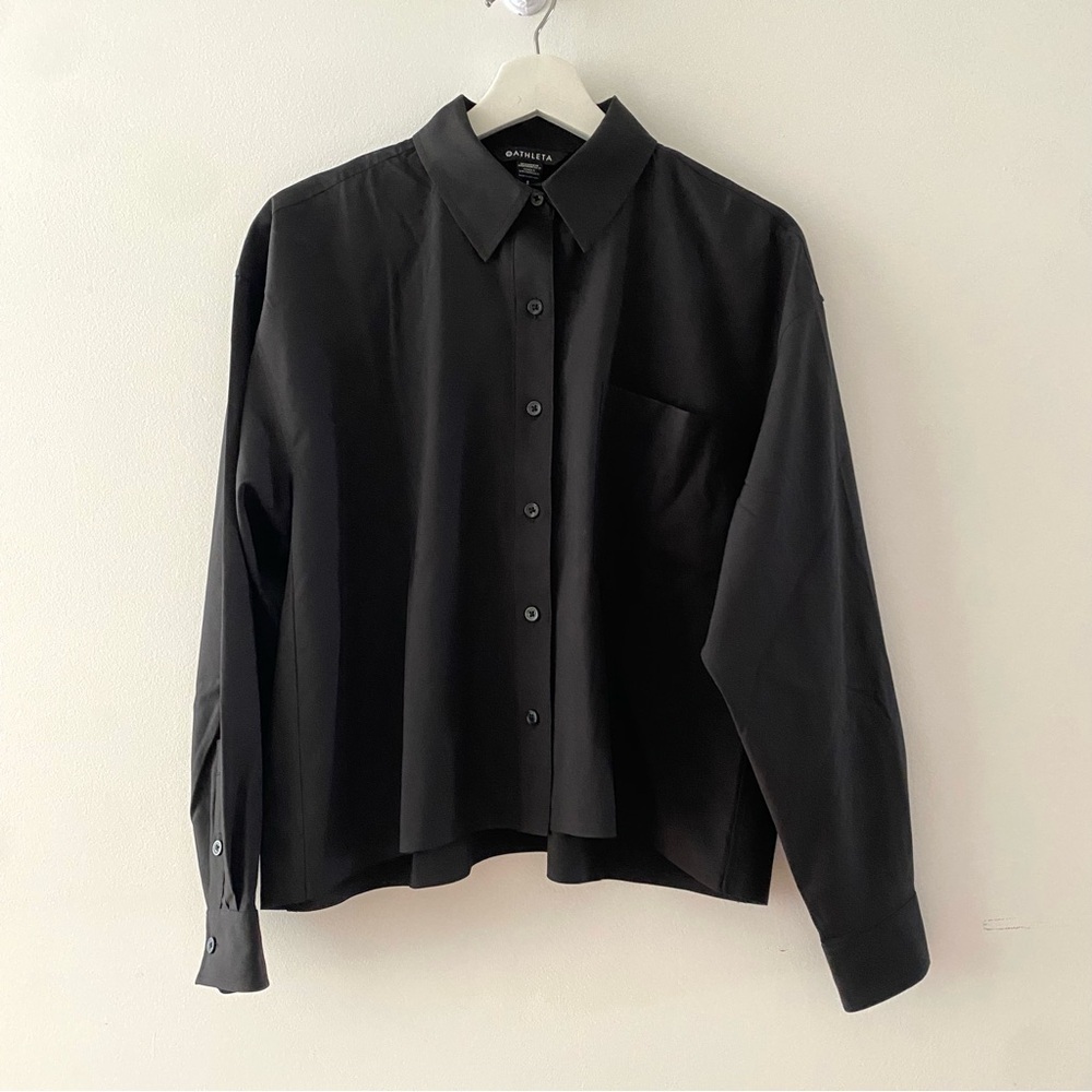 Athleta Black Cropped Stretch Tech Top Shirt Button Down 882545 Women’s Small